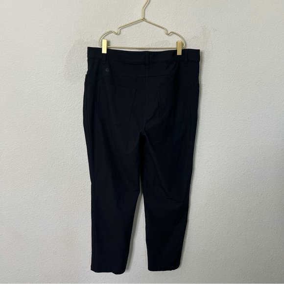 Lululemon City Sleek 5 Pocket 7/8 Pant Black Womens Size 12 - Picture 4 of 6